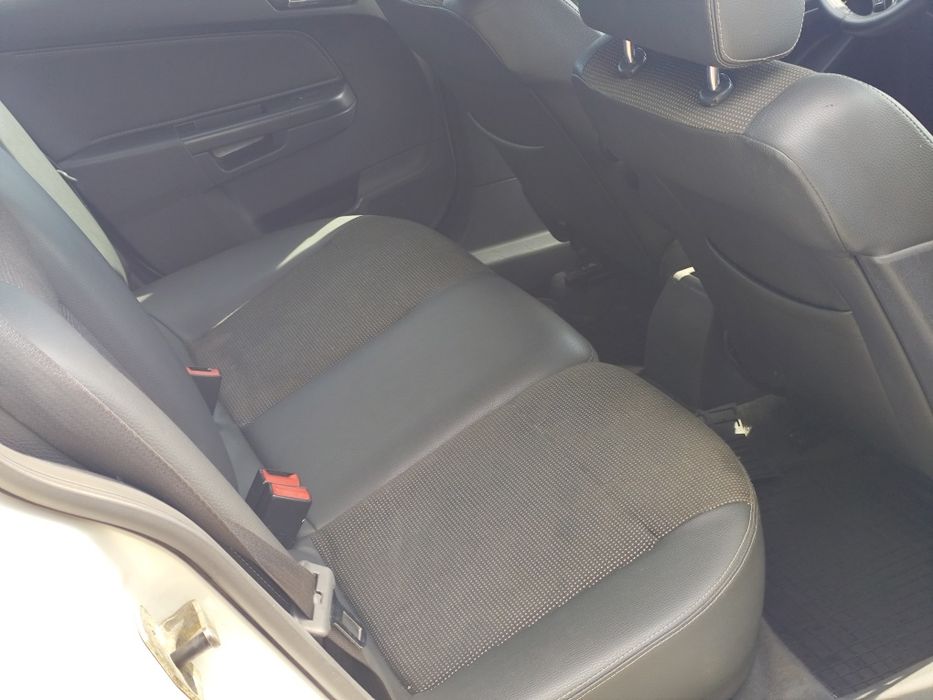 Opel Astra 2011 Diesel 1.7L Manuală - Imagine 4