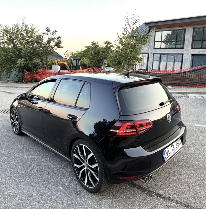 Volkswagen Golf 7 GTD – An 2014 / 2.0 TDI 184 CP Manuală – Euro 6 – Pachet original - Imagine 3