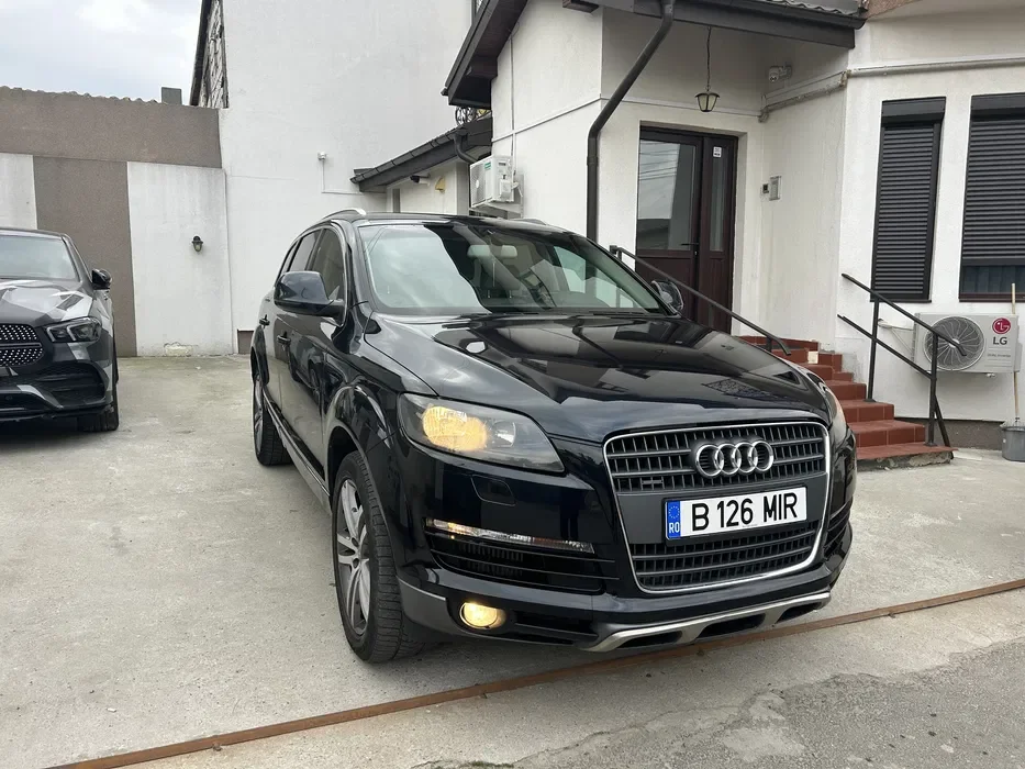 Audi Q7 SUV 7 Locuri | An 2006 | Baterie + Bujii Noi | Schimb de Ulei Recent | Accept Schimburi - Imagine 3