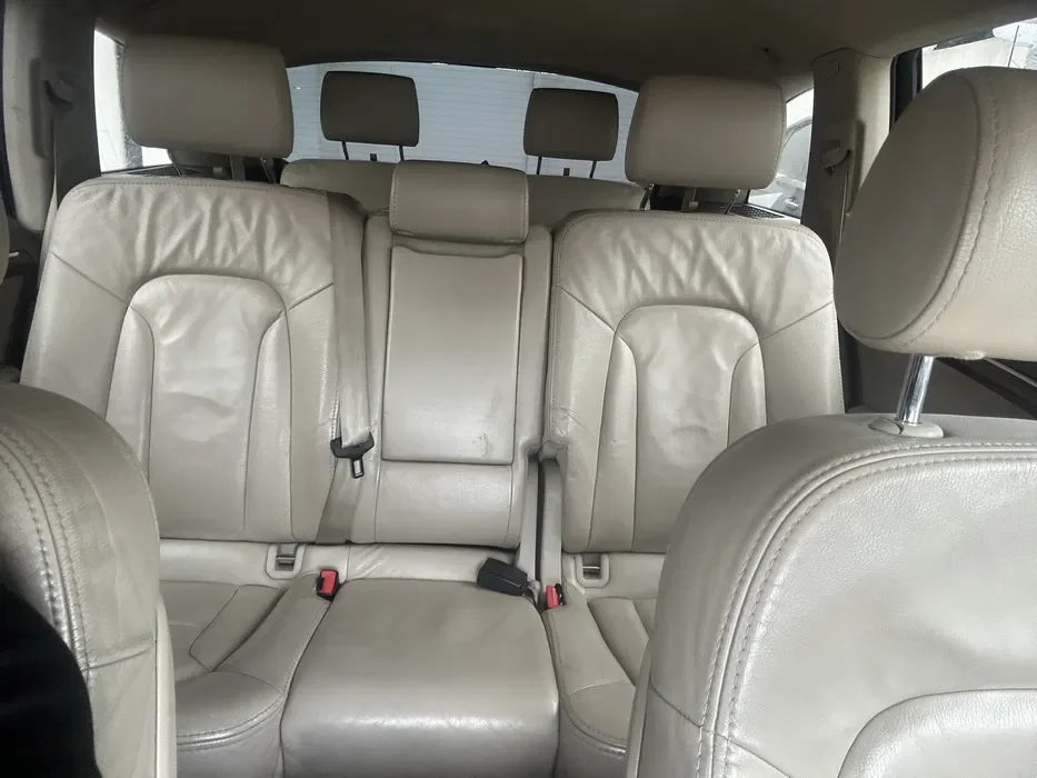 Audi Q7 SUV 7 Locuri | An 2006 | Baterie + Bujii Noi | Schimb de Ulei Recent | Accept Schimburi - Imagine 6