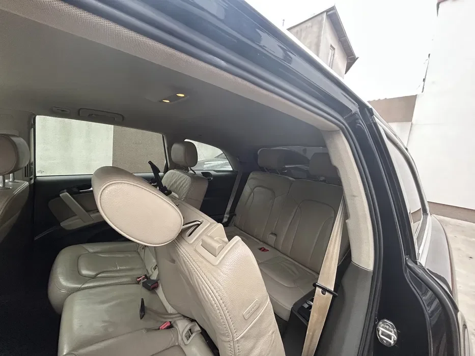Audi Q7 SUV 7 Locuri | An 2006 | Baterie + Bujii Noi | Schimb de Ulei Recent | Accept Schimburi - Imagine 7