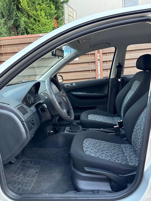 SKODA FABIA | 1.2 BENZINĂ | EURO 4     DOAR 78.000 KM REALI | AN 2007 - Imagine 6