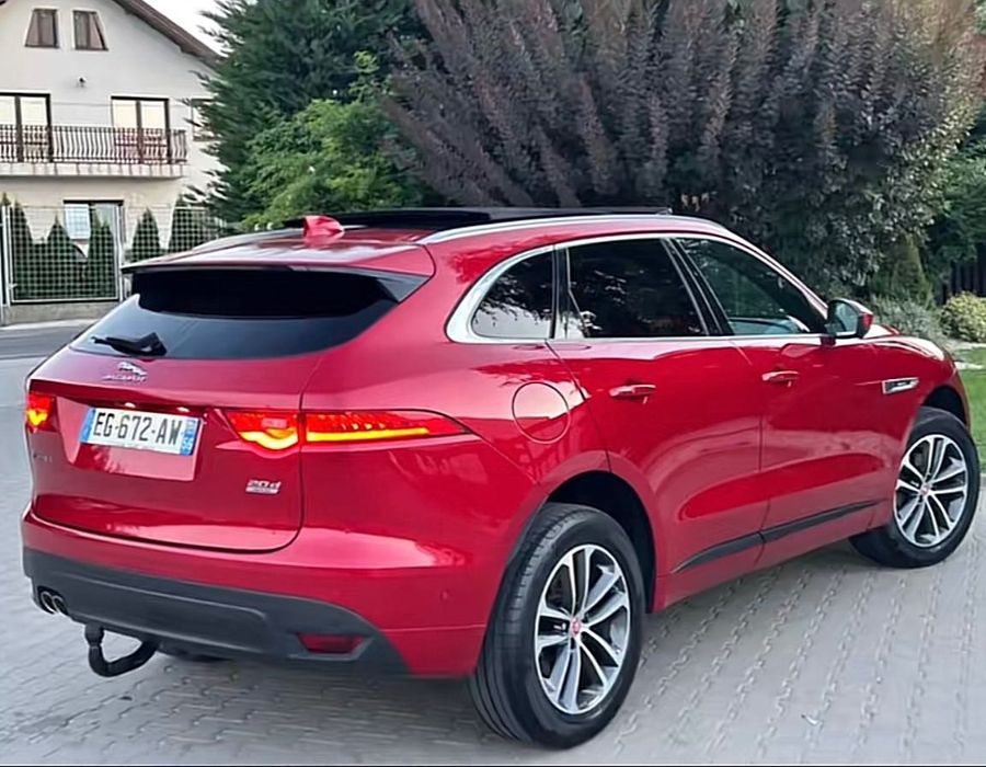 Jaguar F-Pace R-Design 2.0 Diesel 180 CP AWD, An 2017, 160.000 km, Istoric Reprezentanță, Adus recent - Imagine 3