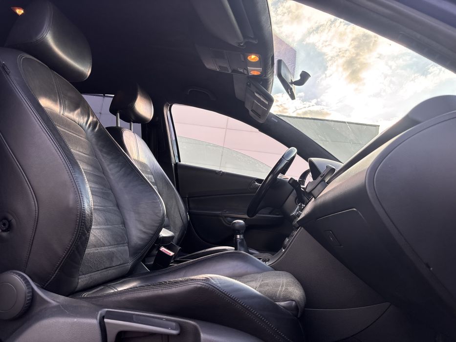 Volkswagen Passat B6 2.0 TDI 170 CP 6 Trepte 2007 Euro 4 – Piele/Alcantara, Încălzire Față/Banchetă - Imagine 7
