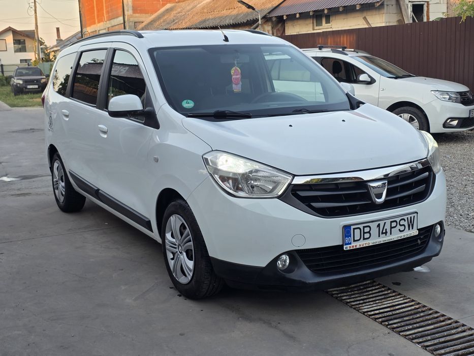 Dacia Lodgy 1.5 dci 115 CP, Cutie Automată 6+1, An 7 Locuri, Rate, Livrare Națională - Imagine 2