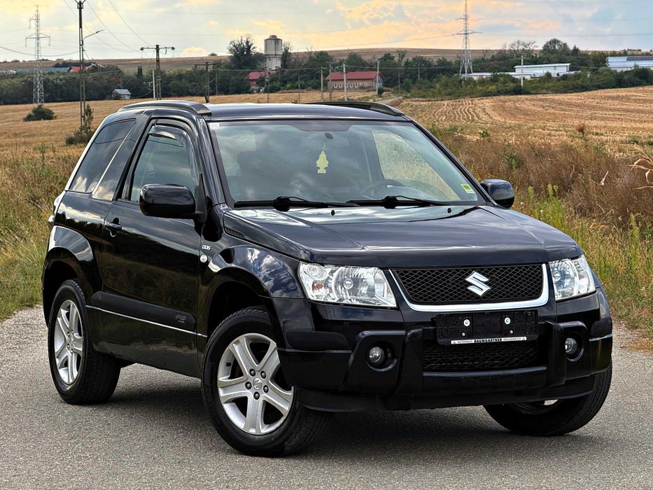 Suzuki Grand Vitara 1.9 DDiS 2008 – 4x4 cu Reductor și Diferențial Blocabil, Keyless Entry/Go - Imagine 2