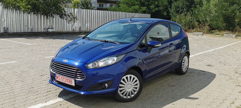 Ford Fiesta 2015 Benzină 1.2L Manuală - Imagine 3