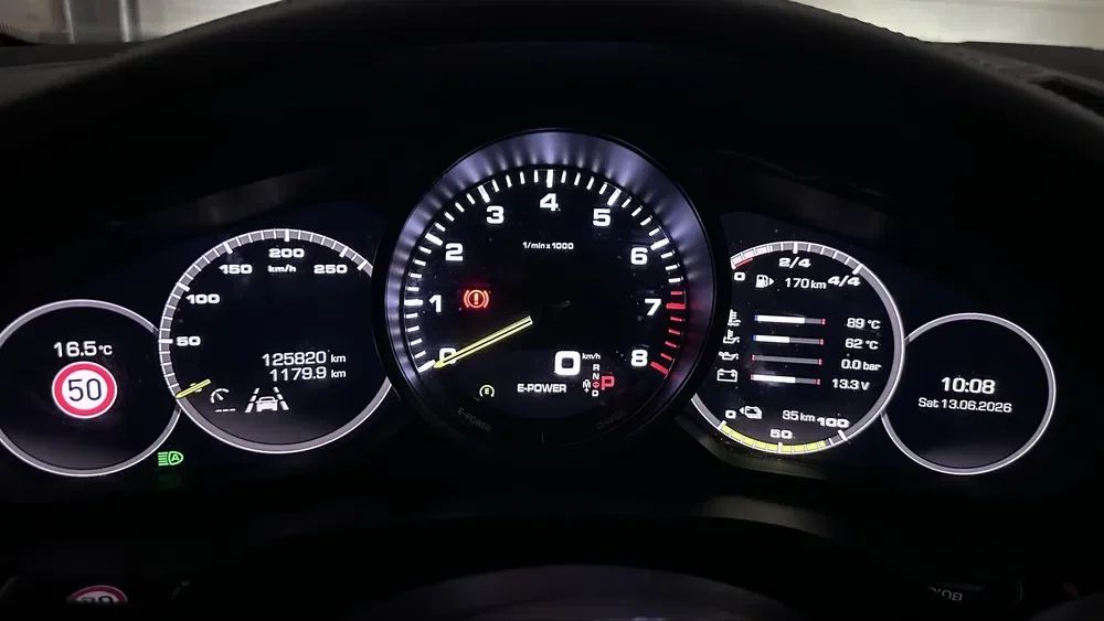 Porsche Cayenne E-Hybrid 2018 | 462 CP | 125.000 km | Istoric curat | Fără Schimb - Imagine 5