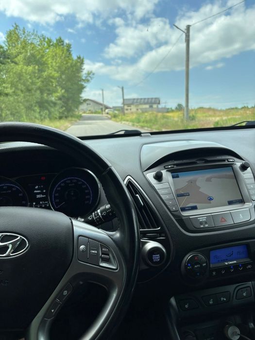 Vând Hyundai ix35 - Imagine 2