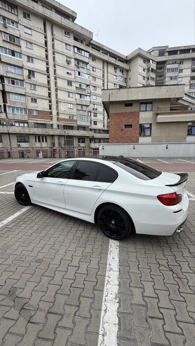 BMW Seria 5 F10 520d Biturbo M Paket 2012 Diesel 2.0L Automată - Imagine 6