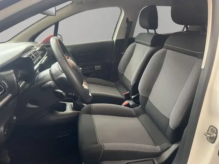 Citroën C3 1.2 PureTech Feel Pack / Shine (83 CP) — 2023 - Imagine 6