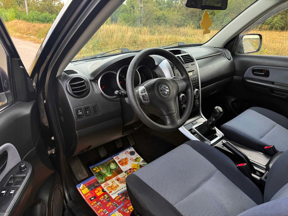 Suzuki Grand Vitara 1.9 DDiS 2008 – 4x4 cu Reductor și Diferențial Blocabil, Keyless Entry/Go - Imagine 5