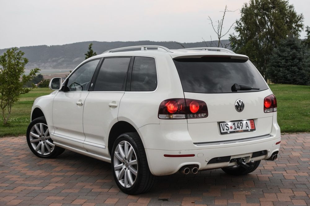 Volkswagen Touareg 3.0 V6 TDI (239 CP) Facelift – Ediție Specială North Sails, 4x4, Suspensie Pneumatică, 2009 - Imagine 6