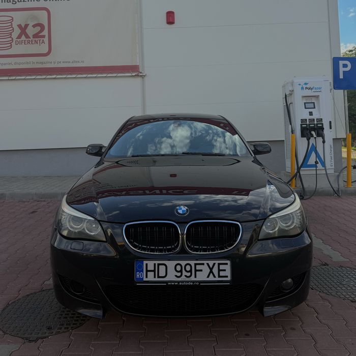 BMW Seria 5 520d E60 Facelift (LCI) – An 2009 – Pachet M Exterior / Interior – Automată – 279.000 km