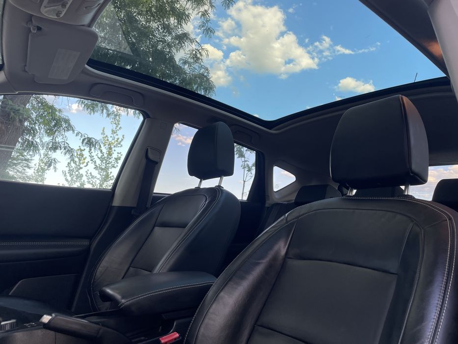 Nissan Qashqai 2.0 dCi 4×4 automat Tekna – 2012 - Imagine 7