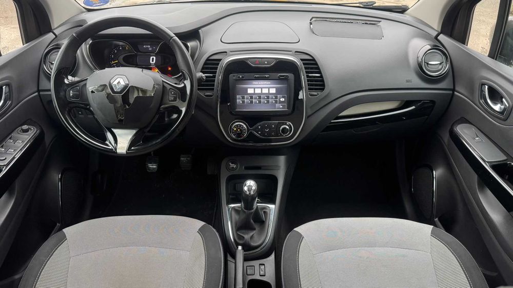 Renault Captur 1.5 dCi 90 CP - Imagine 7