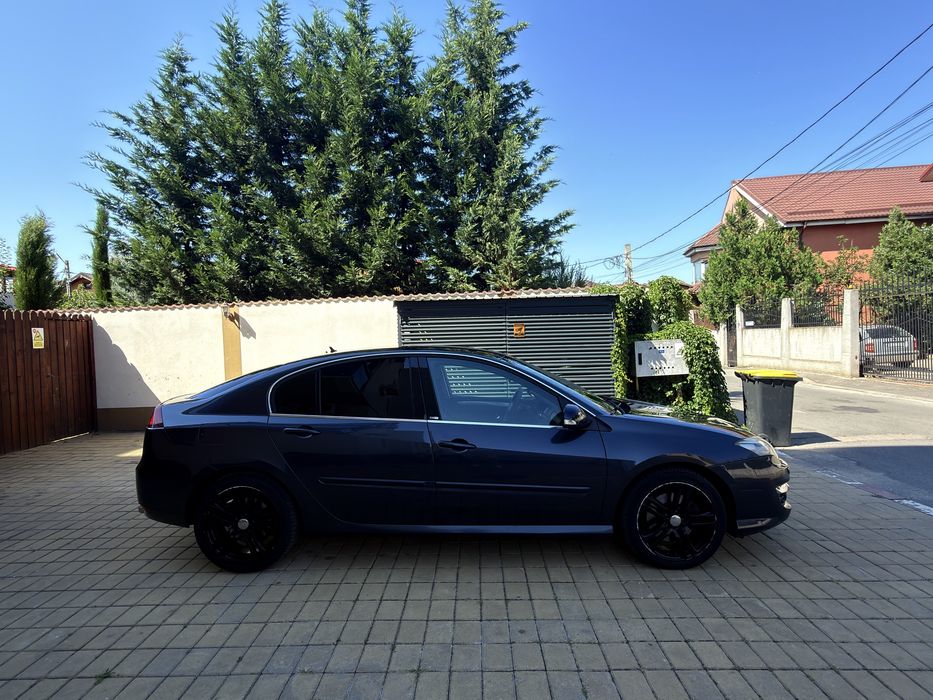 Renault Laguna 3 GT Line 4Control (2012) | 2.0 dCi 173 CP | Cutie automată | Piele/Alcantara & Scaune cu memorii - Imagine 3