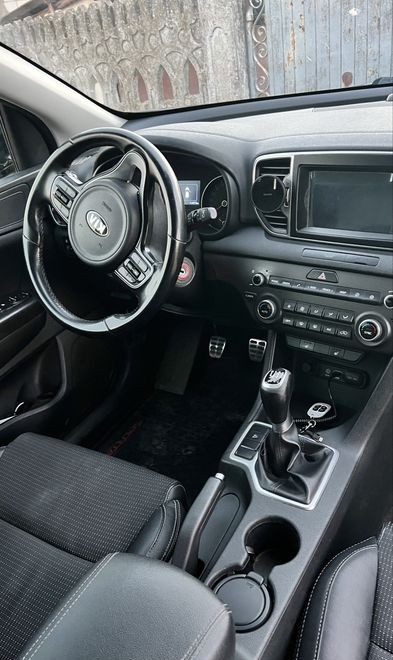 Kia Sportage 2018 | 1.7 CRDi Style (115 CP) | 153.000 km | Unic Proprietar | Istoric Reprezentanță | Fără Accidente - Imagine 7