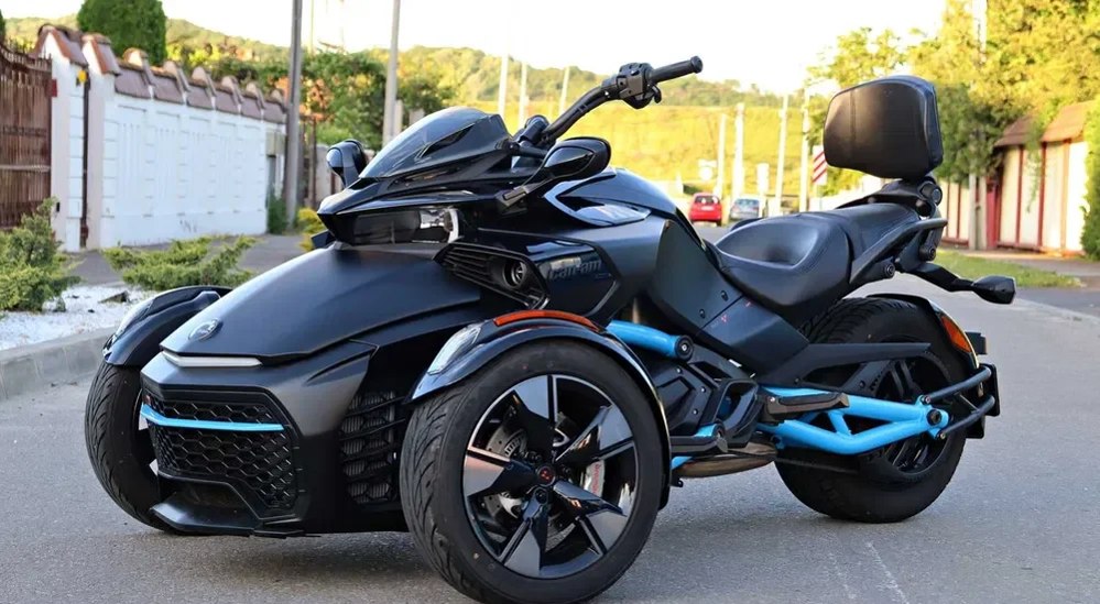 Can-Am Spyder F3-S Facelift - Imagine 2
