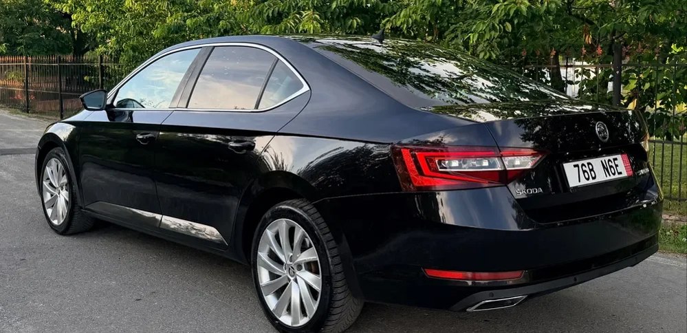 Škoda Superb 2.0 TDI - Imagine 3