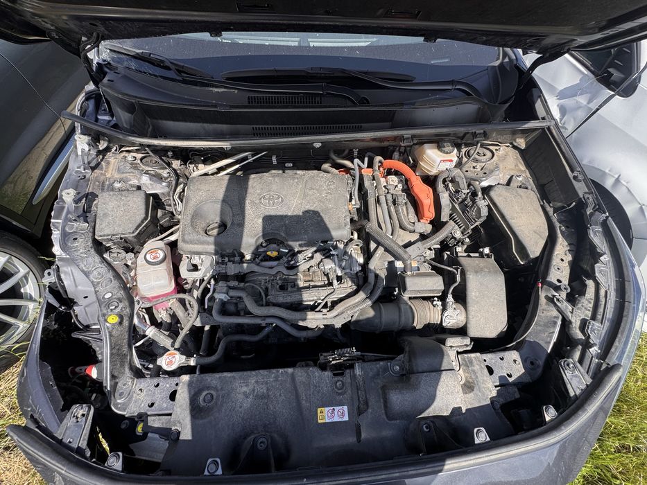 Toyota RAV4 2.5 Hybrid Exclusive 4x4 2025 — avariat - Imagine 5