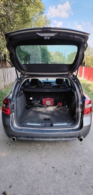 Renault Laguna 3 2014 | 4.700 € Negociabil | Motor 2.0 | 240.600 km | Sistem Audio Bose | Keyless Entry / Go | Fiscal pe loc - Imagine 3