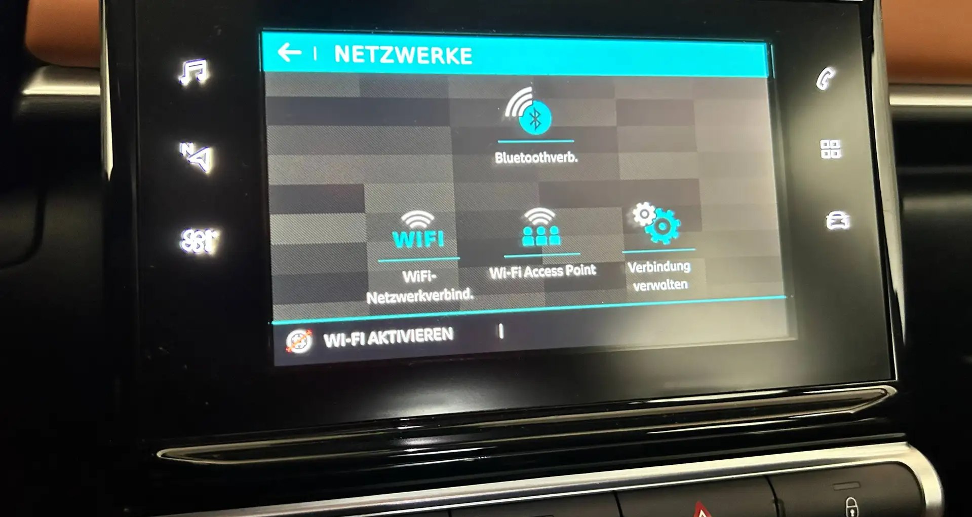 Citroën C3 PureTech 110 S&S | Navi | Teilleder | Încălzire scaune - Imagine 18