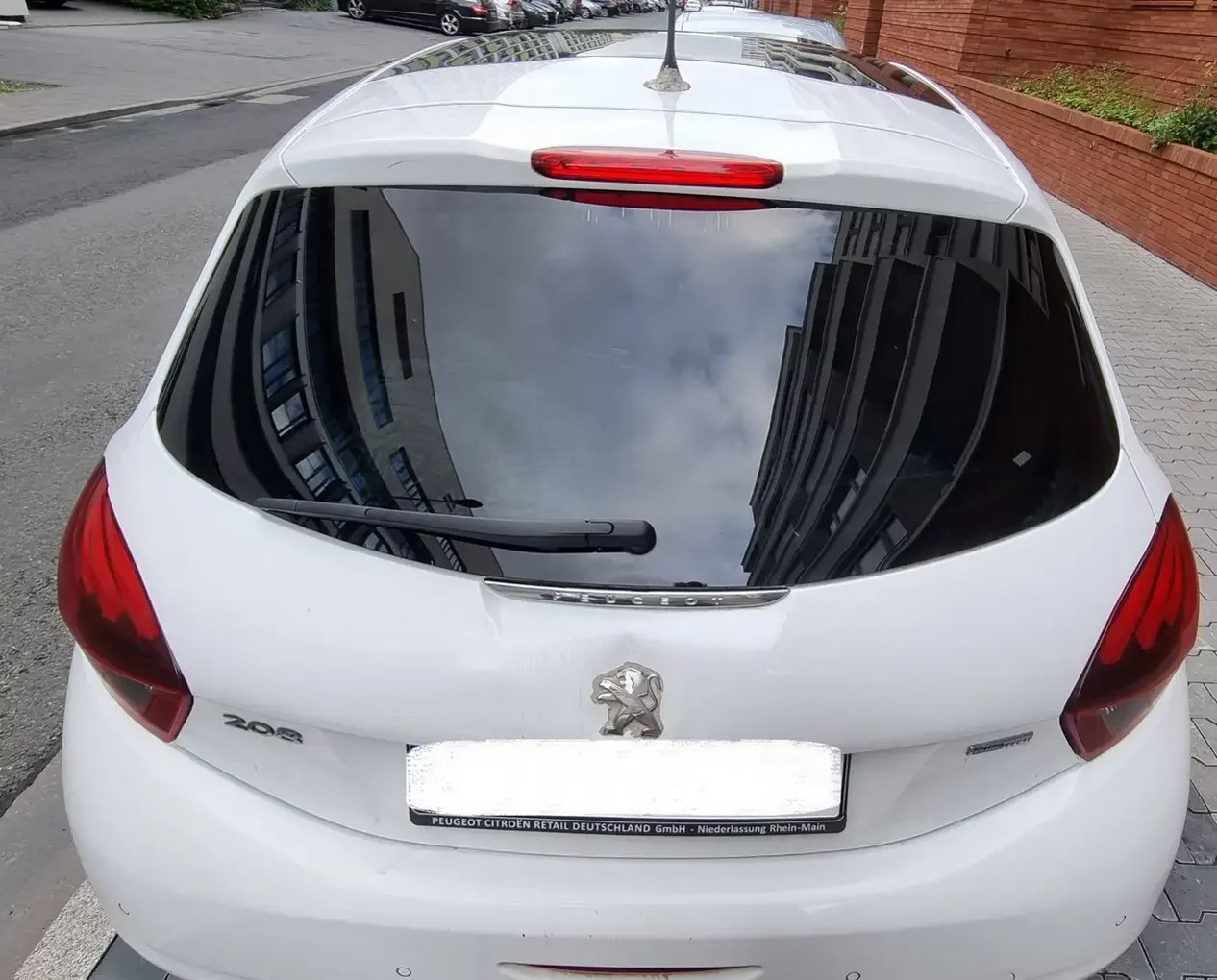 Peugeot 208 PureTech 82 Active - Imagine 4