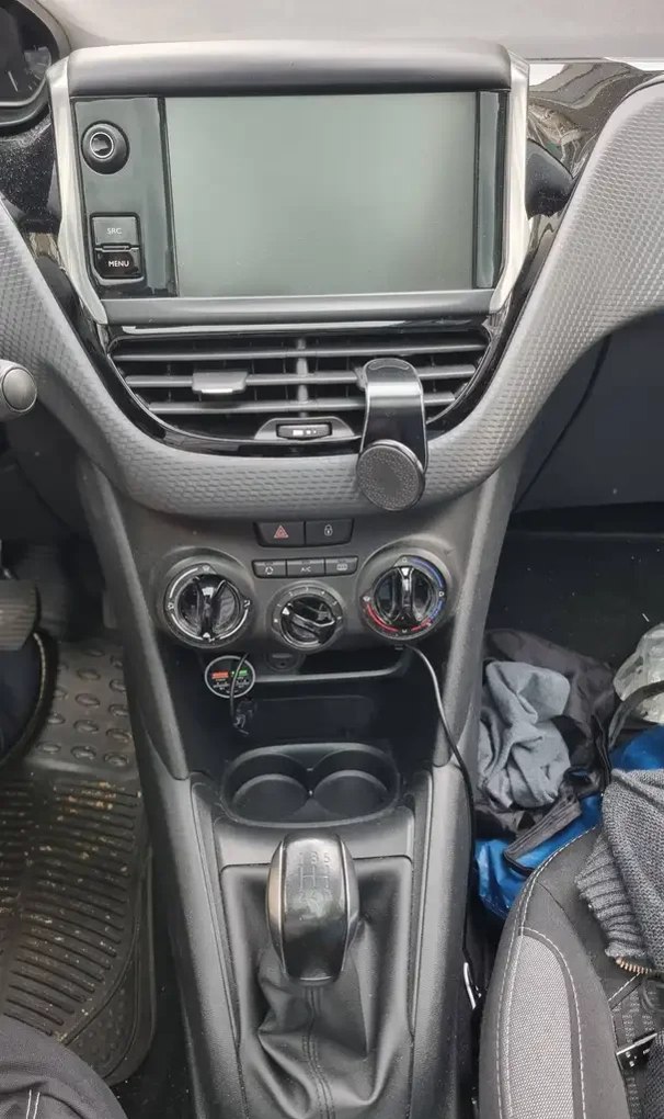 Peugeot 208 PureTech 82 Active - Imagine 15