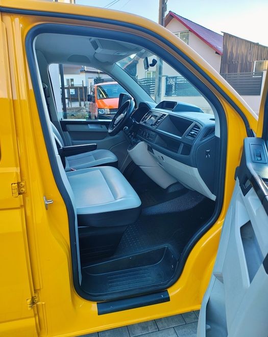 Volkswagen Transporter T6 Doka 2.0 TDI 150CP | 6 Locuri | 2016 | Istoric curat | Webasto - Imagine 5