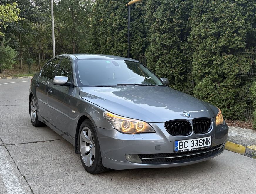 BMW E60 523i | 2007 | 2.5 Benzina 190 CP | Euro 4 | Cutie Manuală 6 Trepte | 195.000 km | Scaune Recaro | Unic Proprietar
