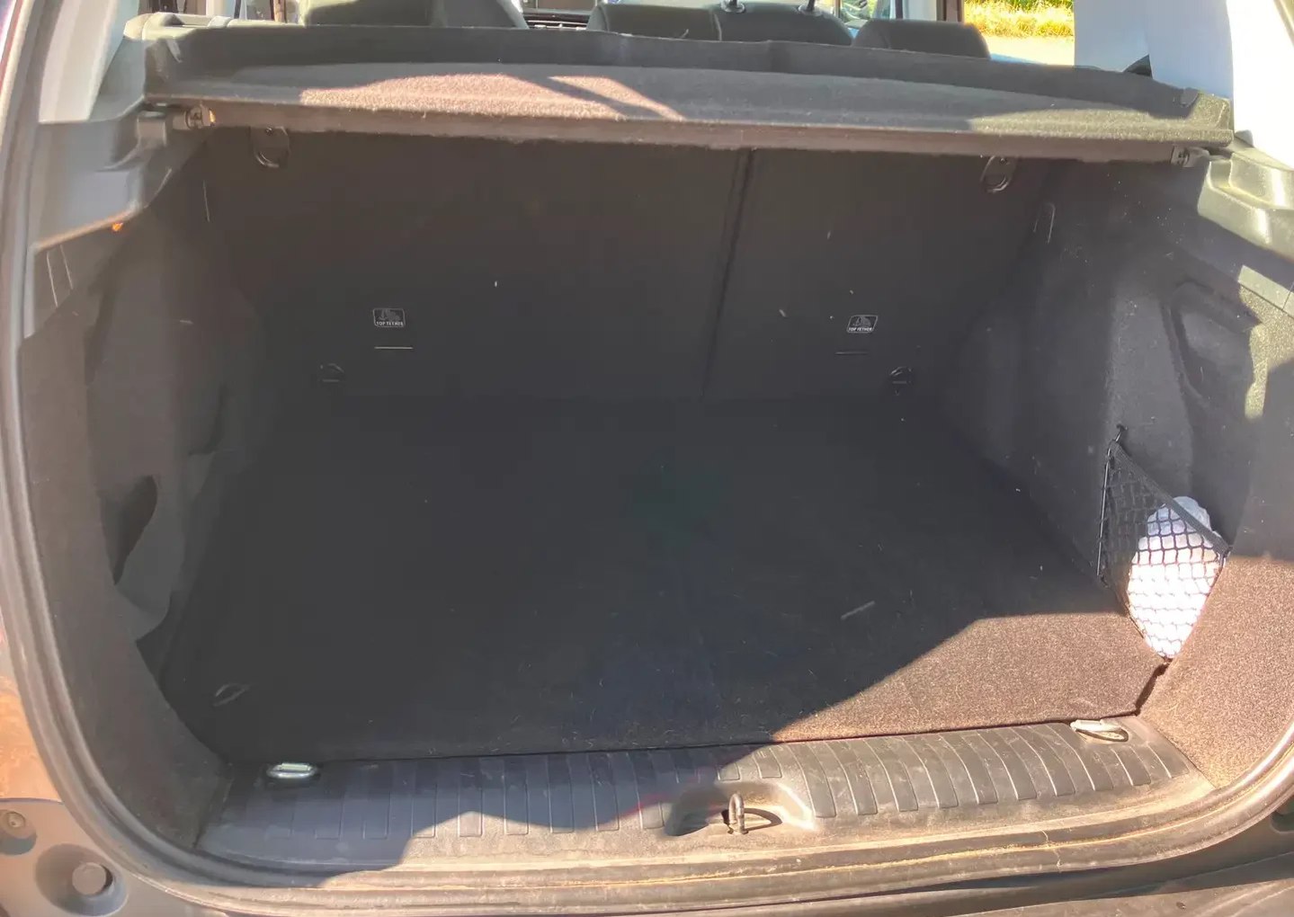Peugeot 2008 PureTech 82 Active - Imagine 6