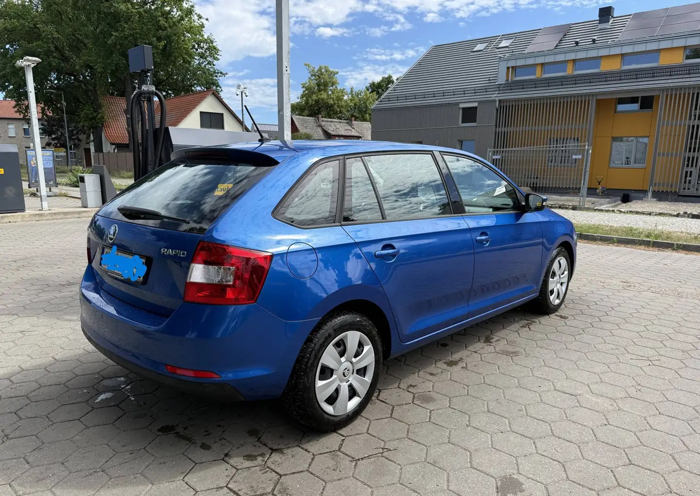 Skoda Rapid Spaceback 1.4 TDI 90 CP | Navi | 112.037 km | 1. Proprietar | TÜV 10/2027 | Stare impecabilă - Imagine 3