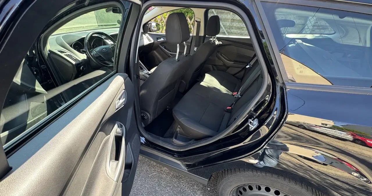 Ford Focus 1.0 EcoBoost Business | 125 CP | 2018 | 98.370 km | 8 roți | Fără accidente - Imagine 7