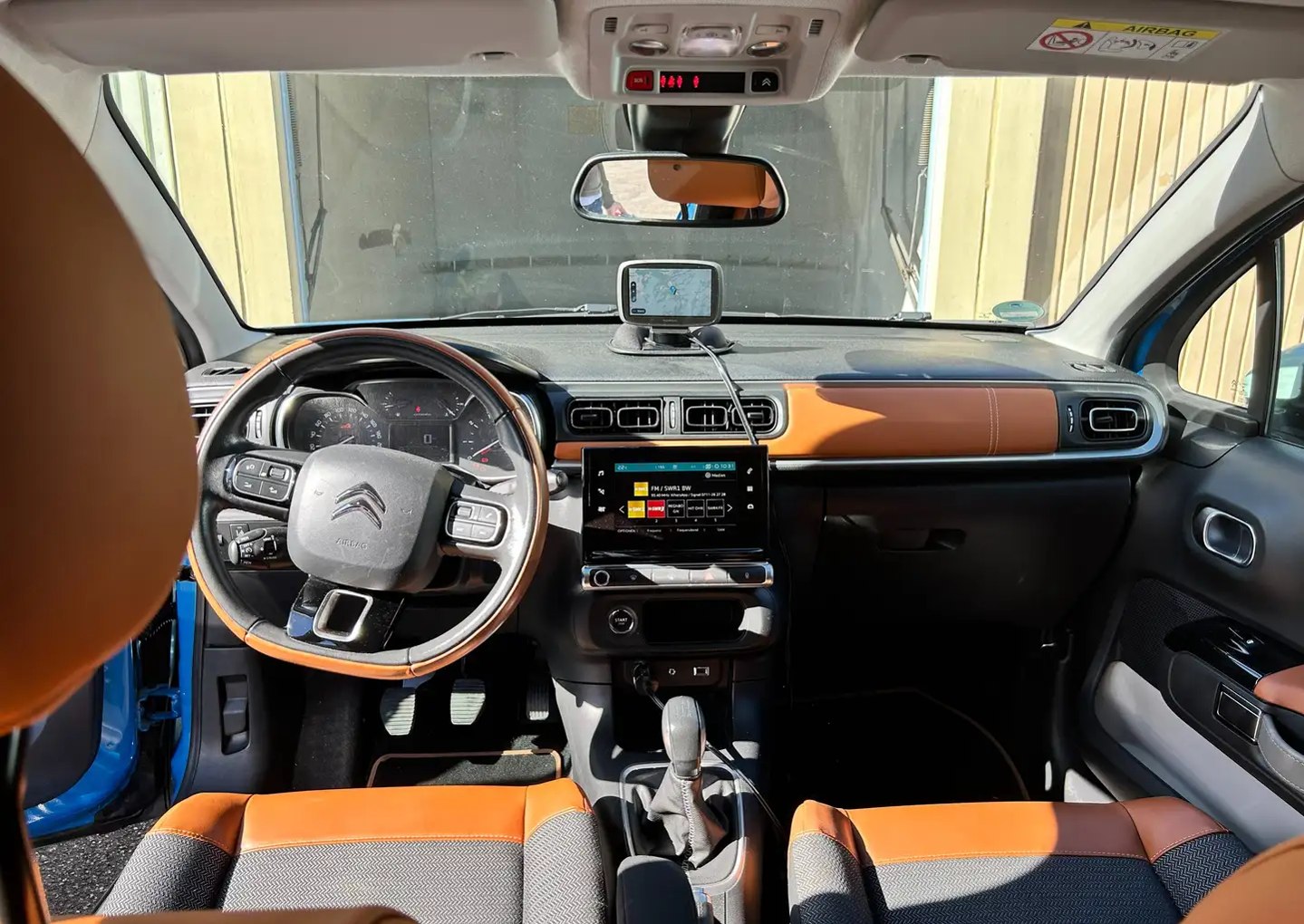 Citroën C3 PureTech 110 S&S | Navi | Teilleder | Încălzire scaune - Imagine 6