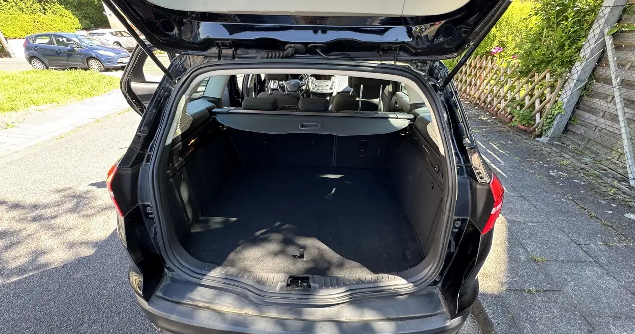 Ford Focus 1.0 EcoBoost Business | 125 CP | 2018 | 98.370 km | 8 roți | Fără accidente - Imagine 10