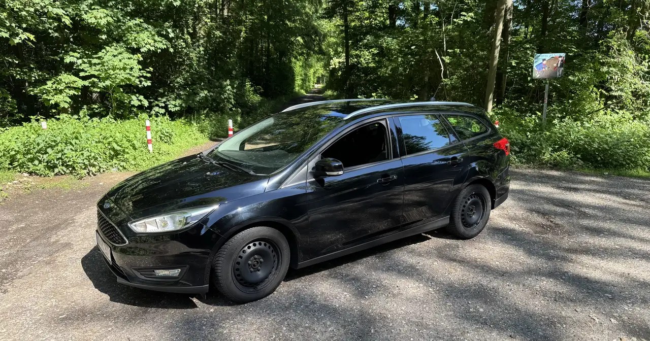 Ford Focus 1.0 EcoBoost Business | 125 CP | 2018 | 98.370 km | 8 roți | Fără accidente - Imagine 2