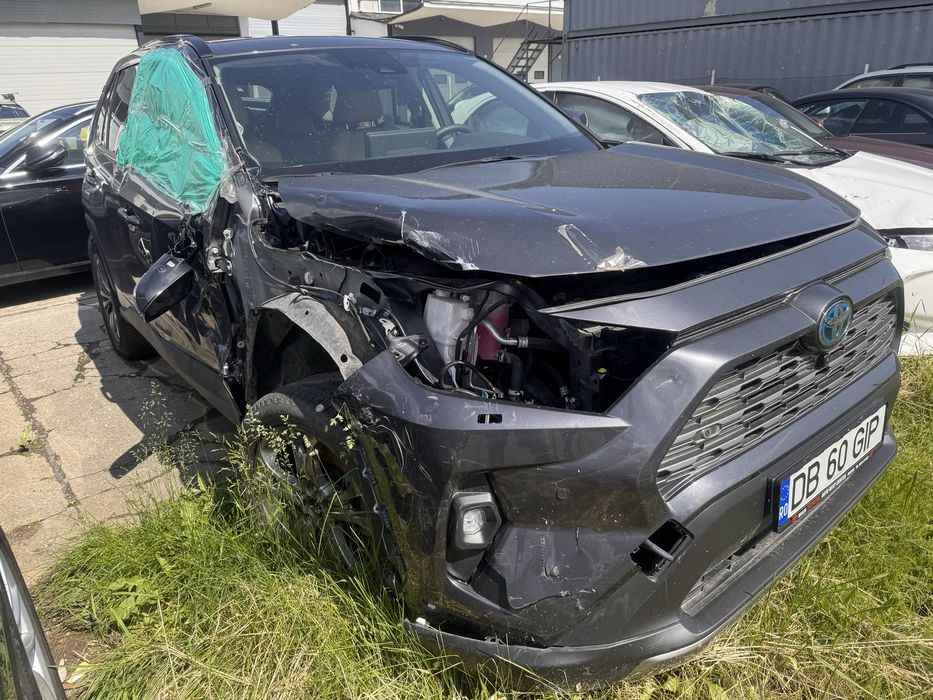 Toyota RAV4 2.5 Hybrid Exclusive 4x4 2025 — avariat - Imagine 3