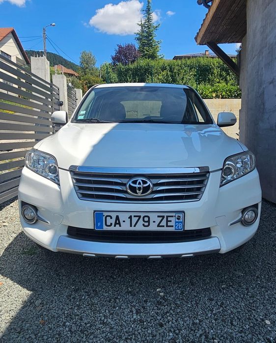 Toyota RAV4 2.2 Diesel 4x4 - Imagine 4