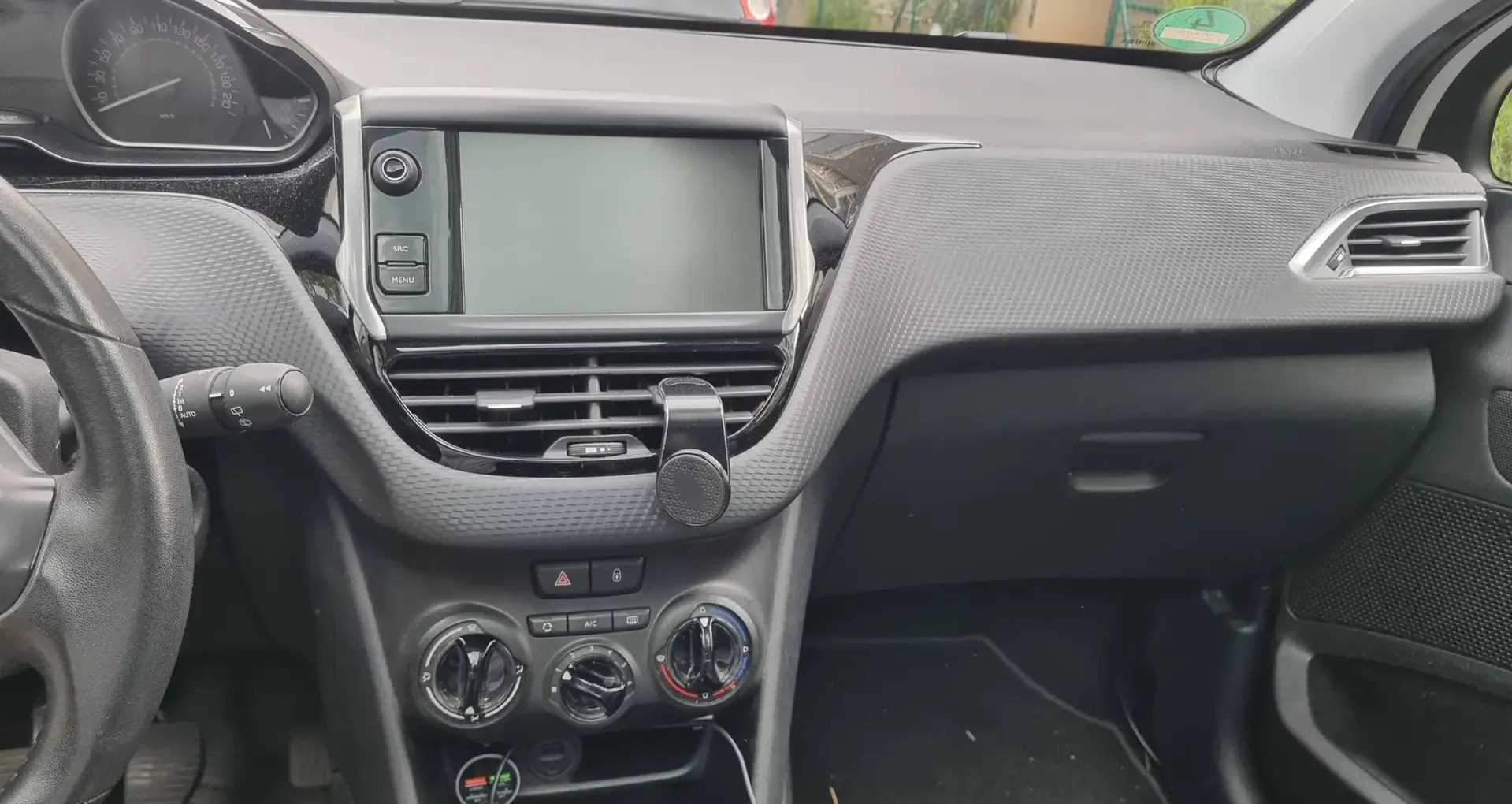 Peugeot 208 PureTech 82 Active - Imagine 10