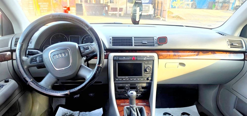 Audi A4 B7 2.0 TDI | 140 CP | An 2008 | Navigație Mare | Înmatriculată RO | 2.200 € Negociabil - Imagine 8