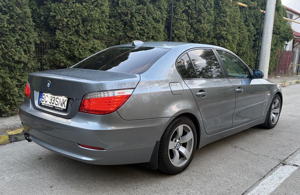 BMW E60 523i | 2007 | 2.5 Benzina 190 CP | Euro 4 | Cutie Manuală 6 Trepte | 195.000 km | Scaune Recaro | Unic Proprietar - Imagine 4