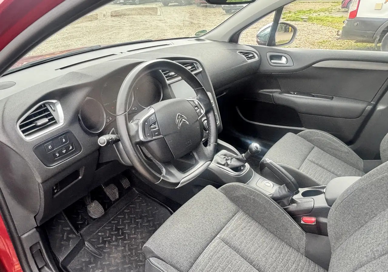 Citroen C4 1.6 BlueHDi Selection | 99 CP | 2016 | Cârlig remorcă, Keyless, Scaune încălzite | Unic proprietar - Imagine 8