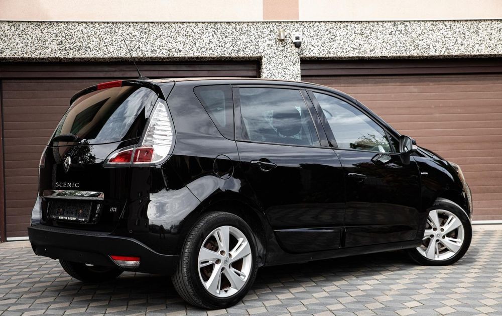 Renault Scenic Highline | 1.5 dCi 110 CP | 2015 | Euro 5 | Navigație 3D | Keyless Entry/Go | Senzori Față-Spate | Impecabil - Imagine 4