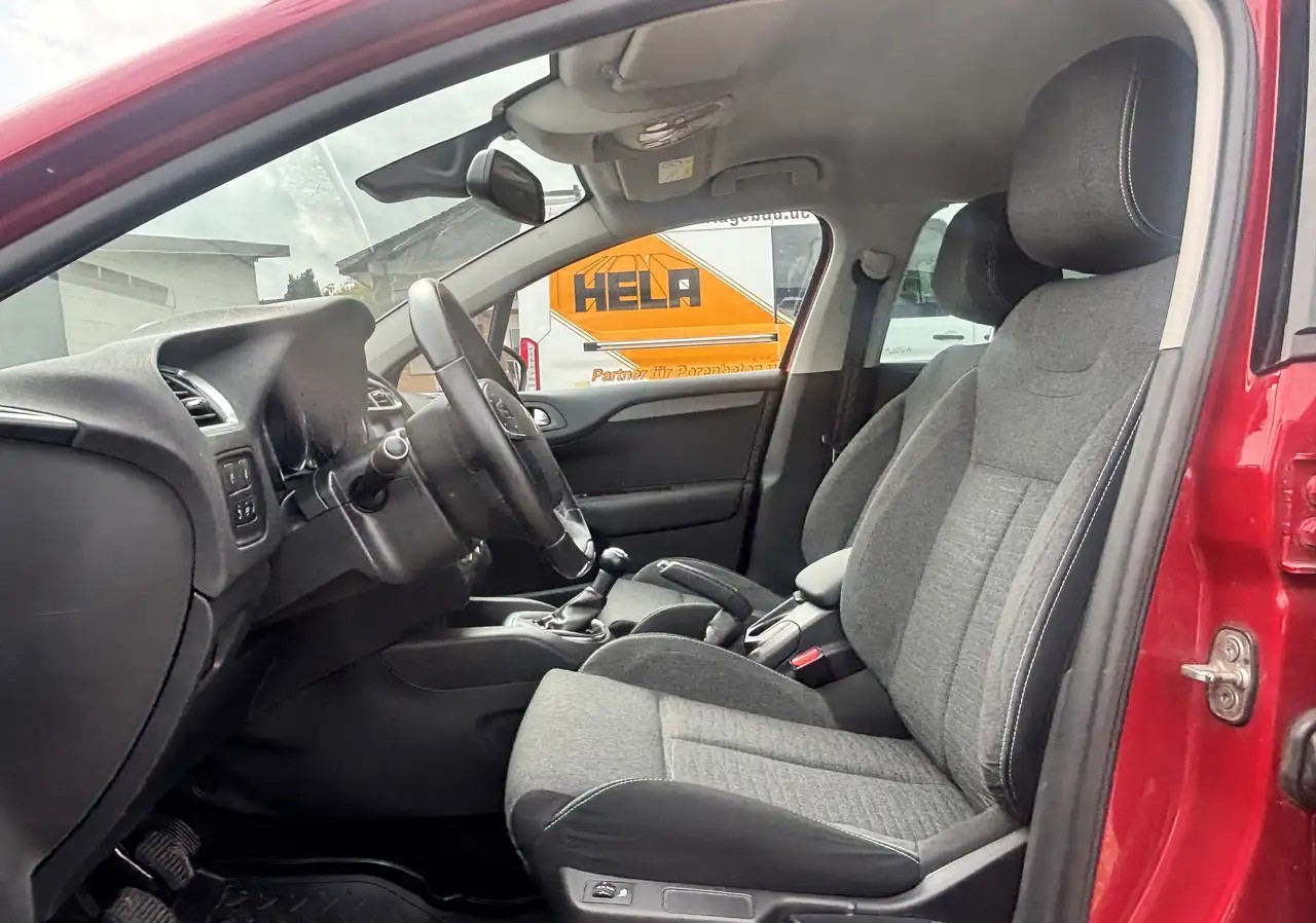 Citroen C4 1.6 BlueHDi Selection | 99 CP | 2016 | Cârlig remorcă, Keyless, Scaune încălzite | Unic proprietar - Imagine 9