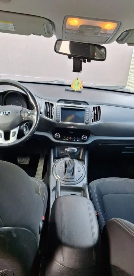 Kia Sportage 2.0 CRDi 4WD Automată - Imagine 4