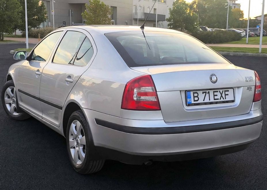 Skoda Octavia 1.4 MPI 2008 – 87.000 km Reali, Primul Proprietar, Cumpărată din Reprezentanță, Stare Impecabilă - Imagine 3