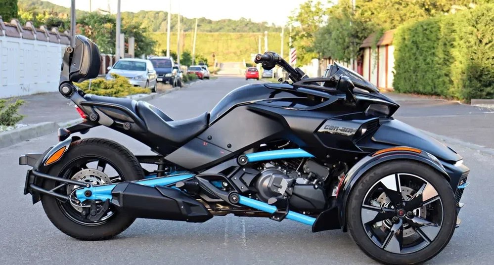 Can-Am Spyder F3-S Facelift - Imagine 3