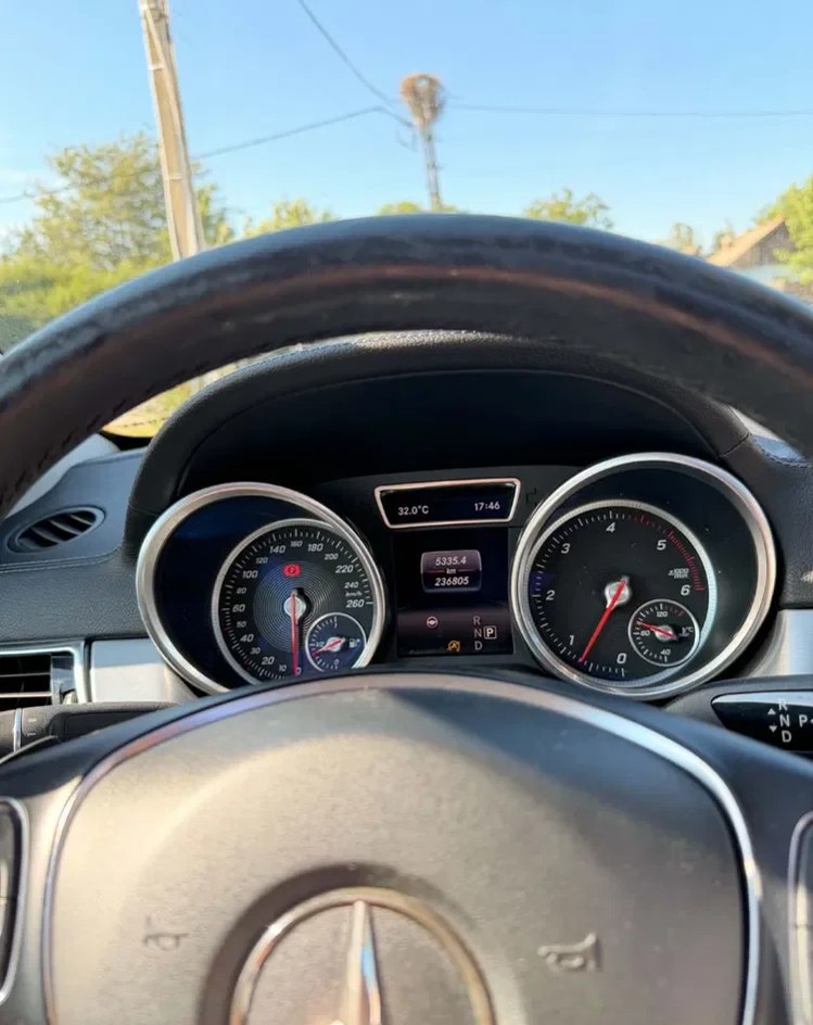 Mercedes-Benz GLE 350d Coupe AMG 4Matic - Imagine 6