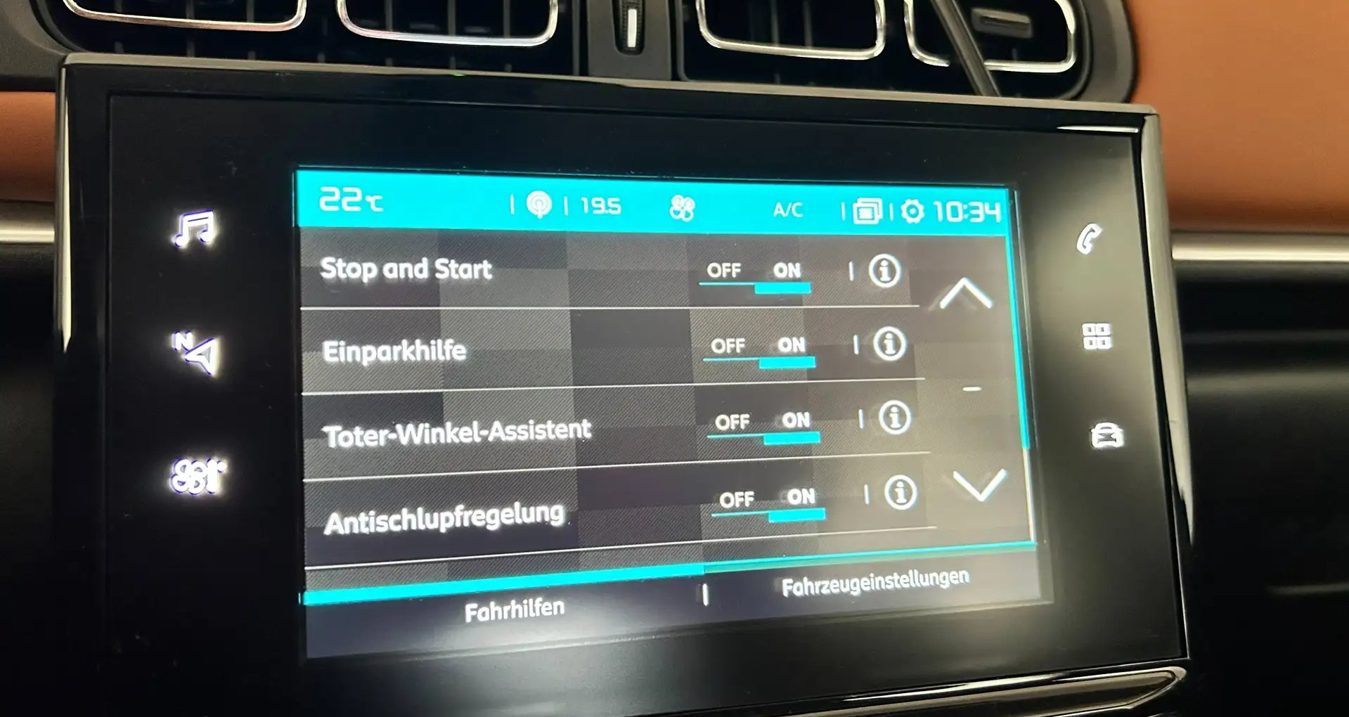 Citroën C3 PureTech 110 S&S | Navi | Teilleder | Încălzire scaune - Imagine 17